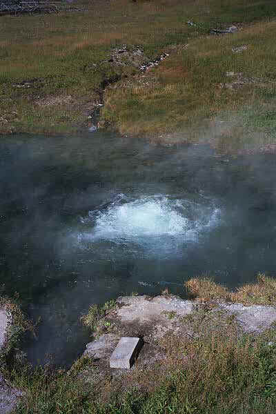 p8_6.jpg (29627 bytes)